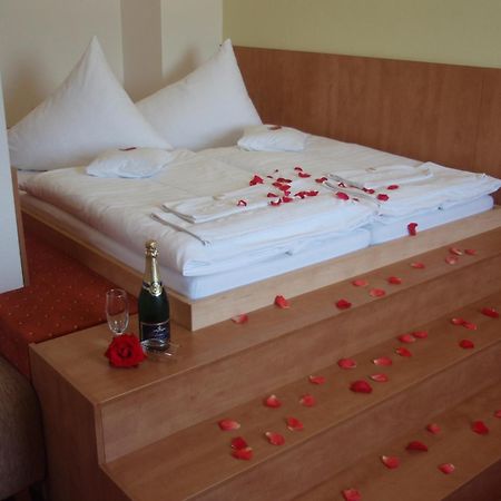 Hotel Panska Licha เบอร์โน ภายนอก รูปภาพ