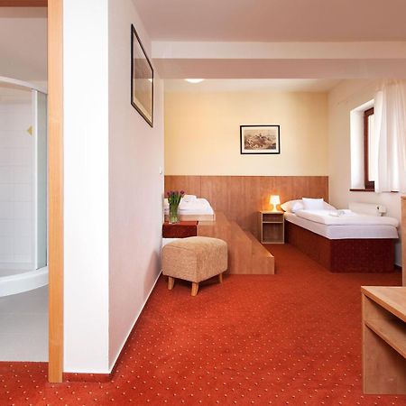 Hotel Panska Licha เบอร์โน ภายนอก รูปภาพ