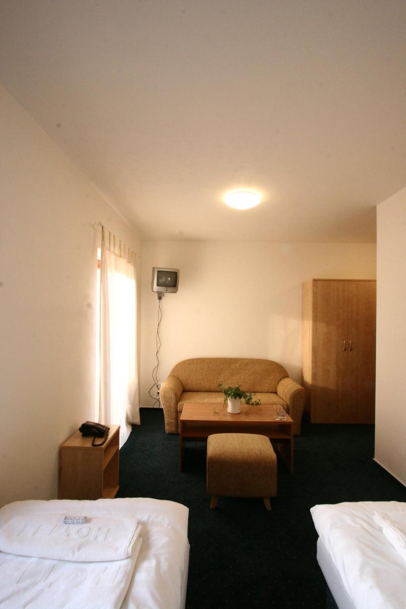 Hotel Panska Licha เบอร์โน ภายนอก รูปภาพ