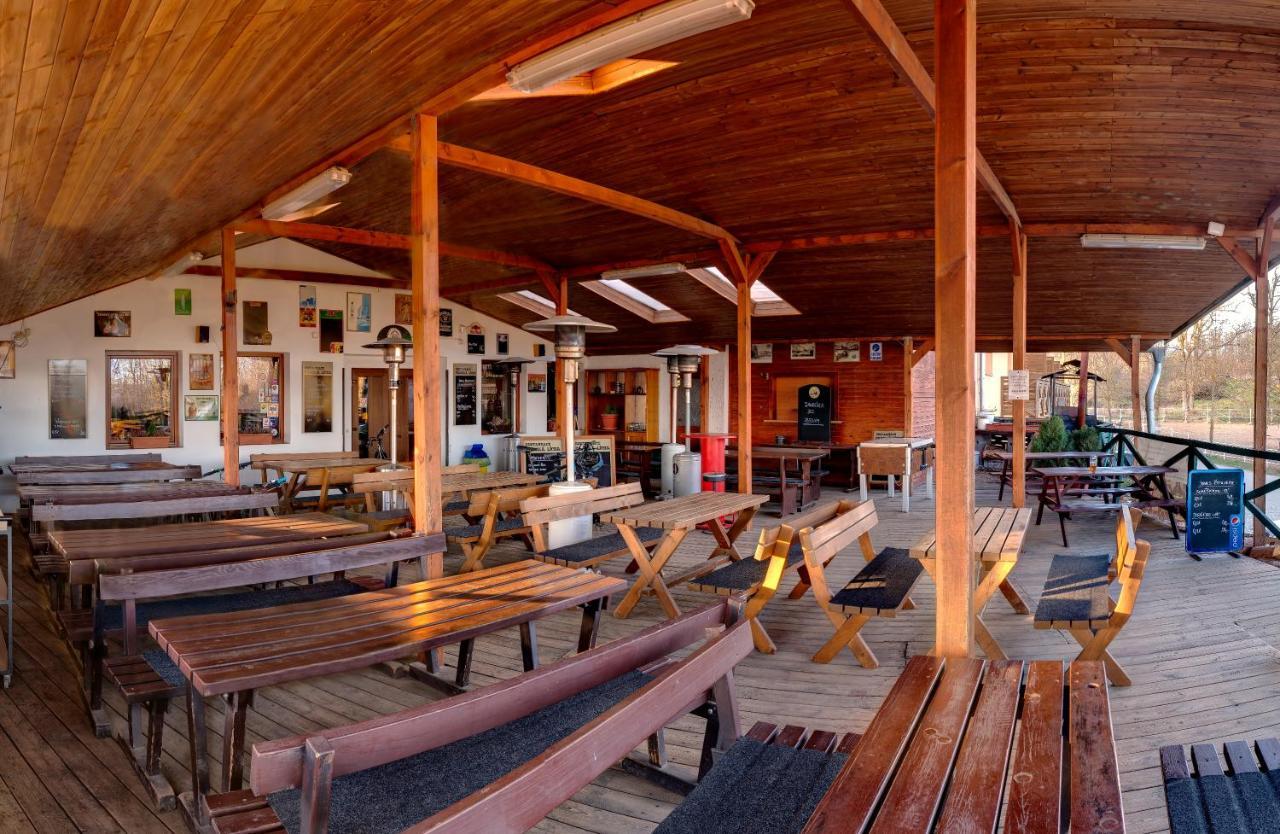 Hotel Panska Licha เบอร์โน ภายนอก รูปภาพ
