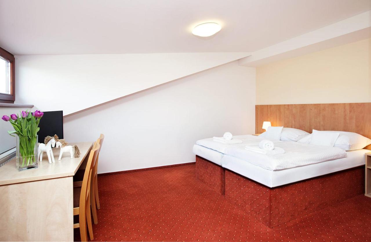 Hotel Panska Licha เบอร์โน ภายนอก รูปภาพ