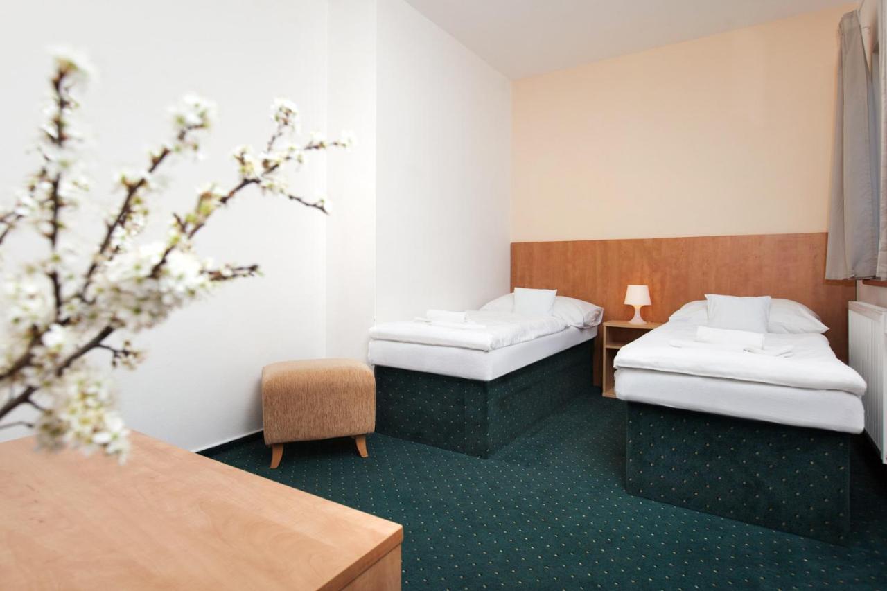 Hotel Panska Licha เบอร์โน ภายนอก รูปภาพ